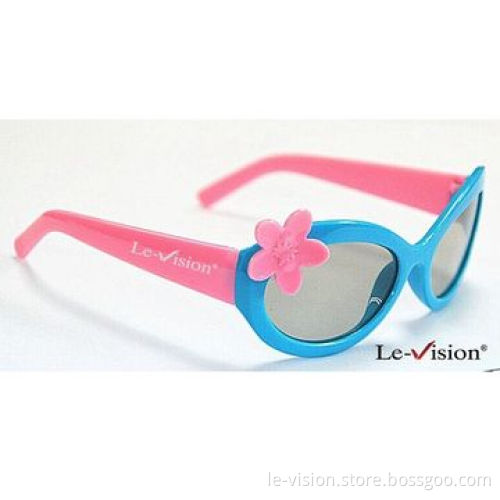 Passive Kid's 3D Glasses for Polarized Modulator, DLP Projector and Server